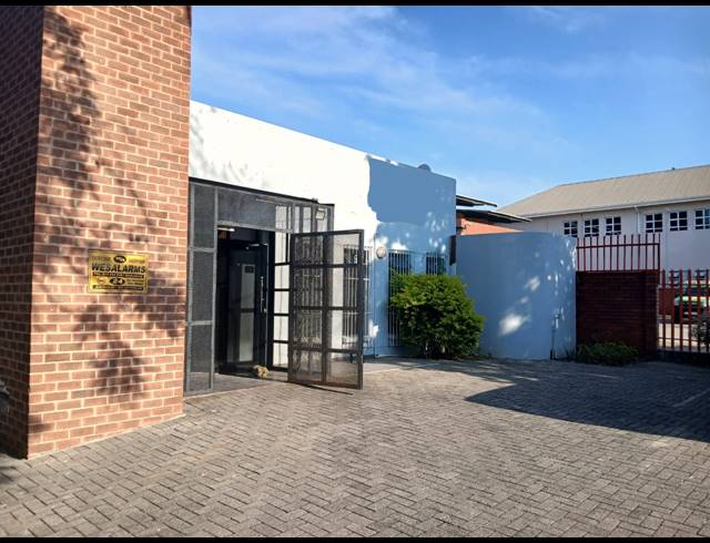 309M² BUSINESS FOR SALE IN BO-DORP